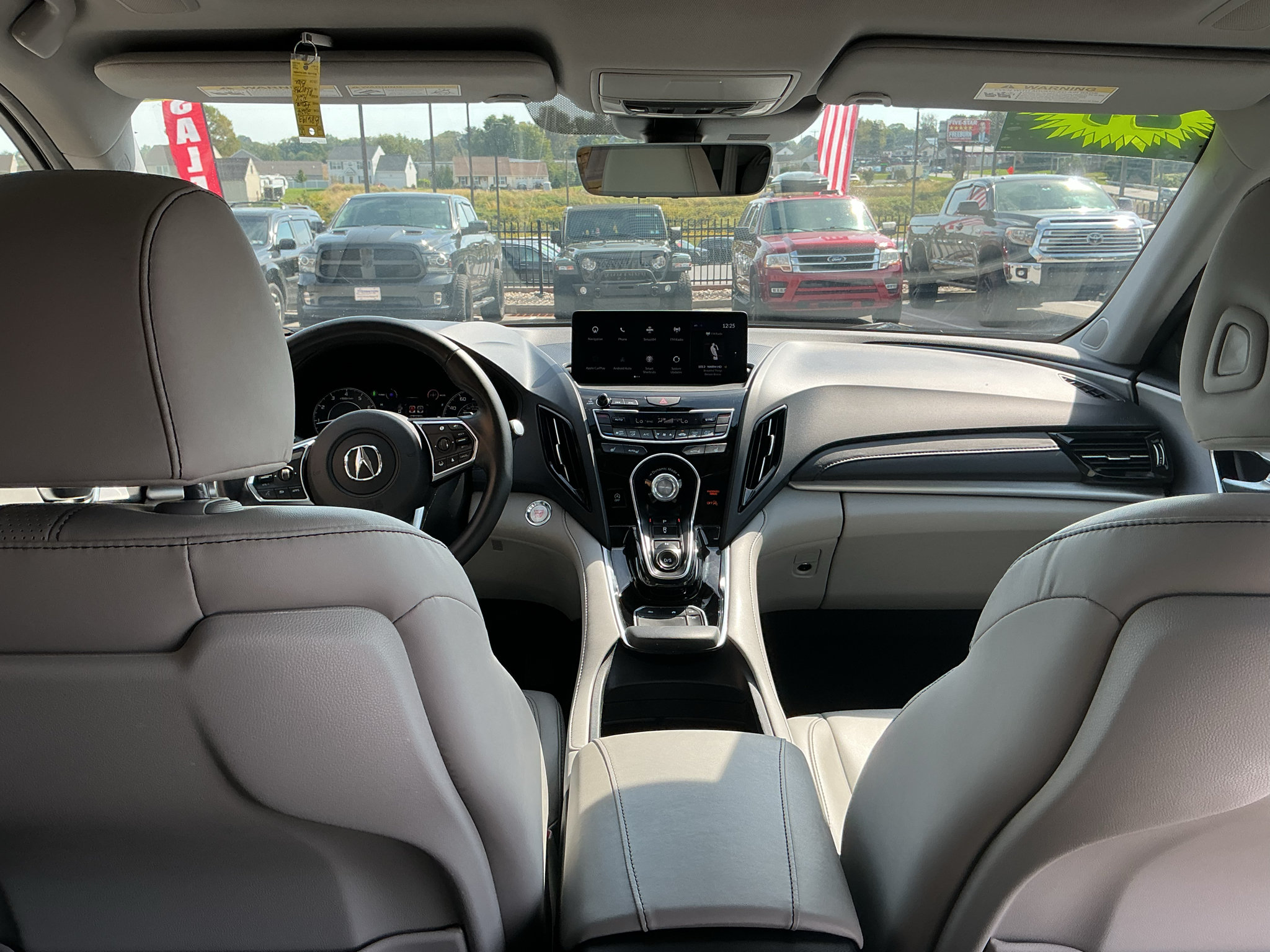 Used 2024 Acura RDX w/ Technology Package AWD/4WD image 17