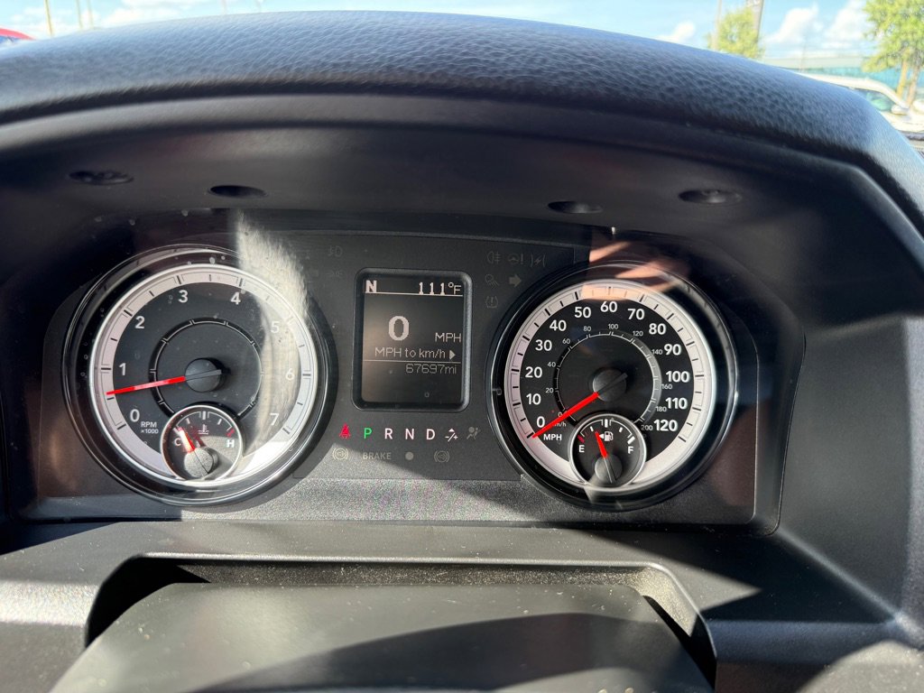 Used 2021 RAM 1500 Classic SLT image 29