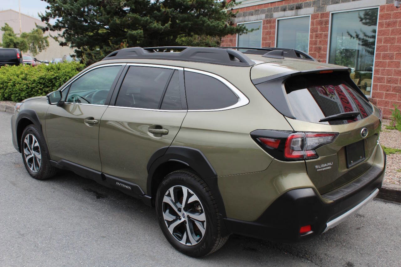 Used 2025 Subaru Outback Limited XT AWD/4WD image 8