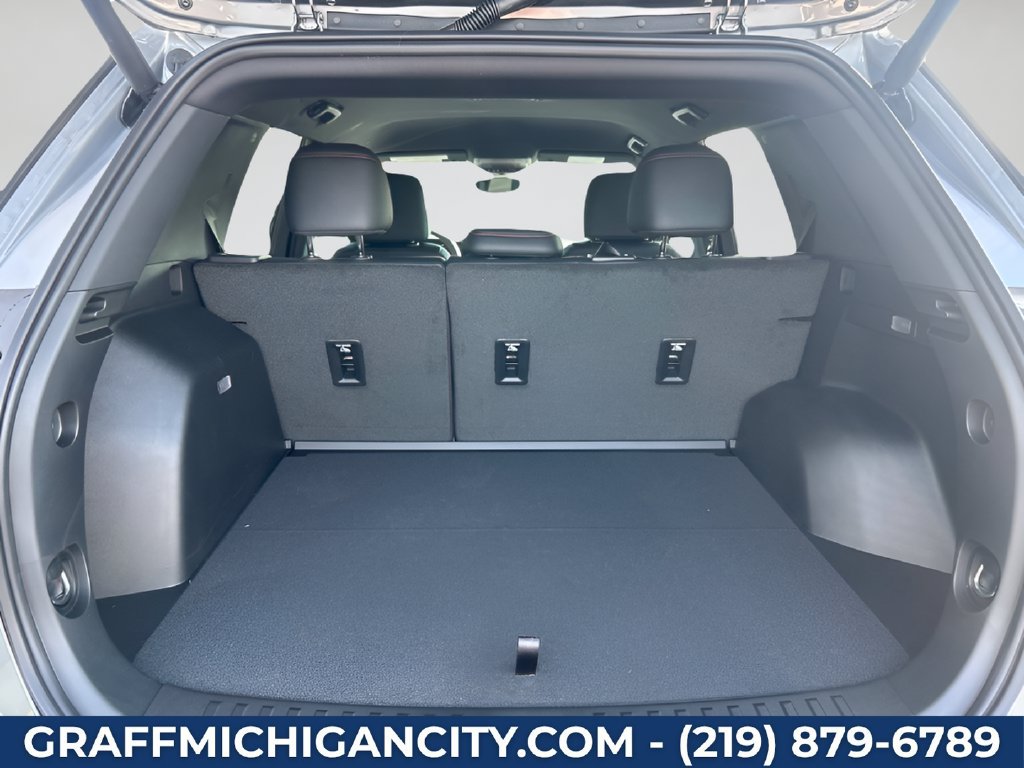 New 2027 Chevrolet Equinox RS w/ Safety and Technology Package AWD/4WD image 35