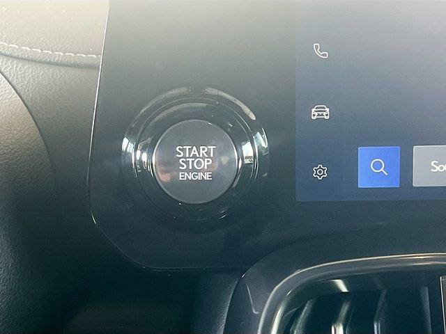 Used 2023 Lexus LX 600 F Sport w/ Accessory Package (Z1) image 19