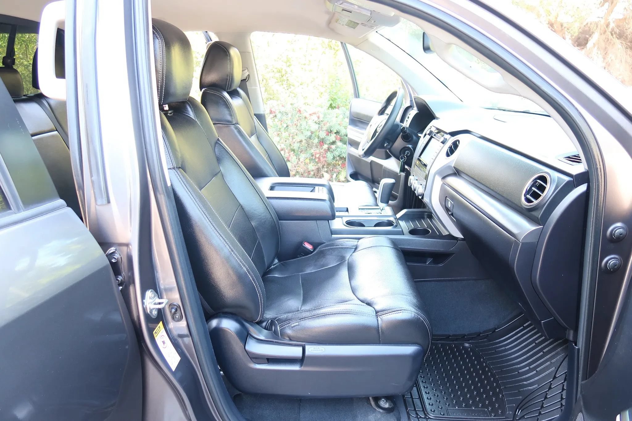 Used 2014 Toyota Tundra SR5 w/ TRD Off Road Package RWD image 33