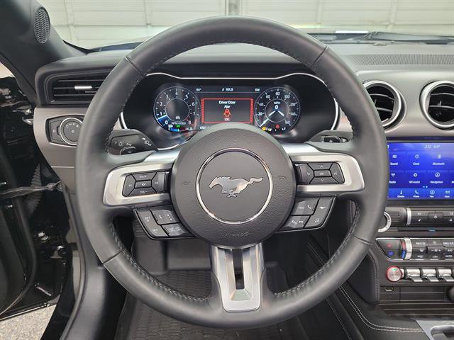 Used 2021 Ford Mustang GT Premium w/ Equipment Group 401A RWD image 19