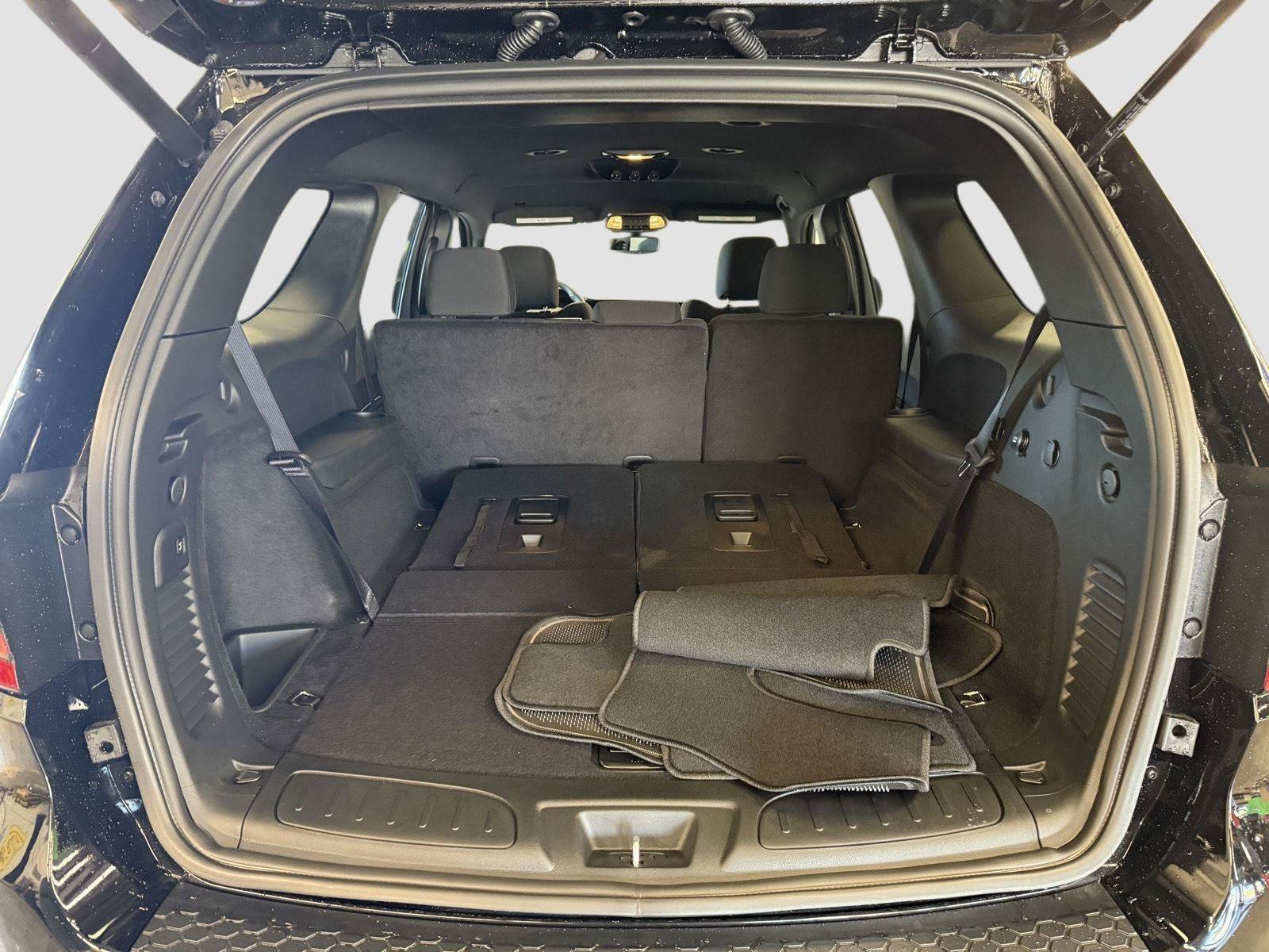 New 2025 Dodge Durango GT w/ Trailer Tow Group IV RWD image 33