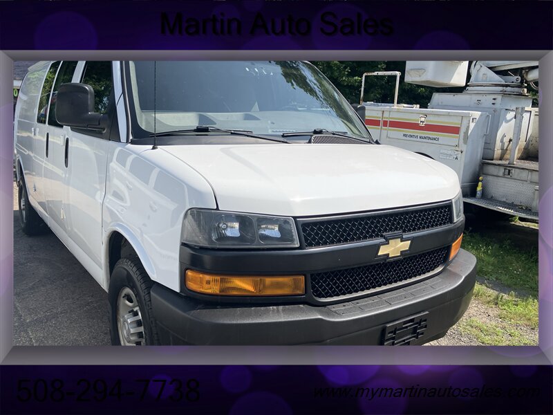 Used 2020 Chevrolet Express 2500 Extended w/ Communications Package RWD image 16