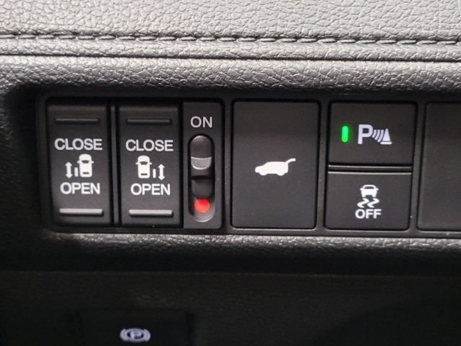New 2026 Honda Odyssey Touring image 22