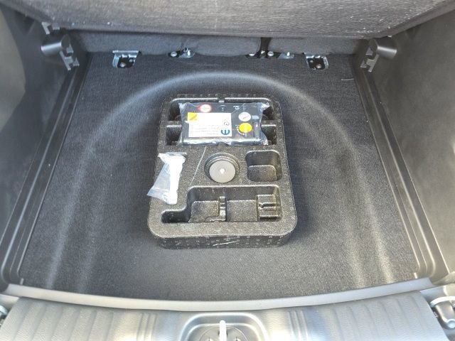 New 2026 Jeep Compass Limited image 27