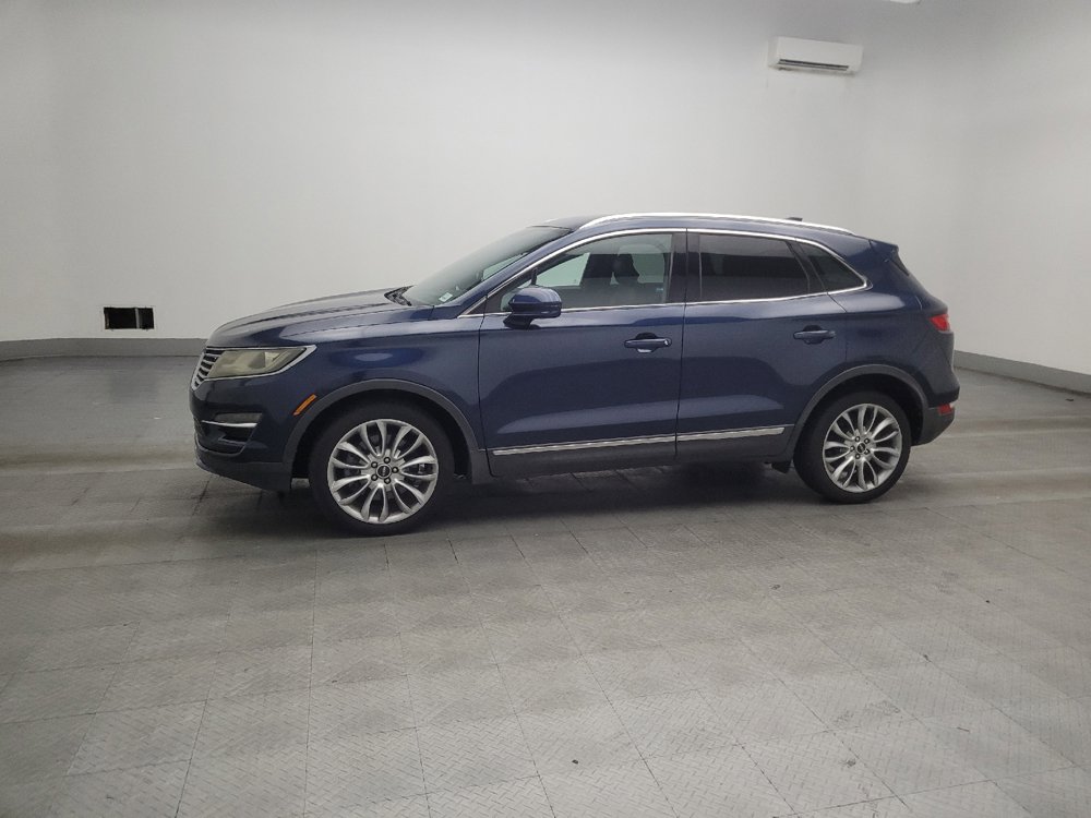 Used 2017 Lincoln MKC Reserve FWD image 2