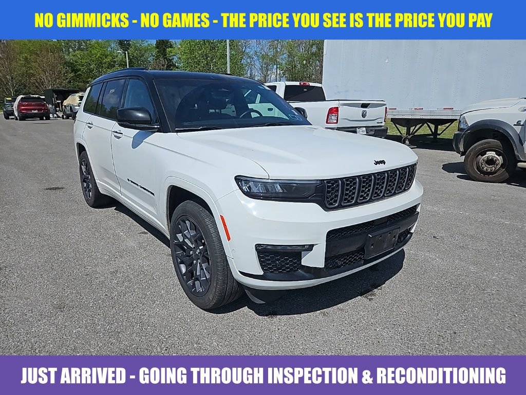 Used 2023 Jeep Grand Cherokee L Summit w/ Advanced Protech Group IV image 1
