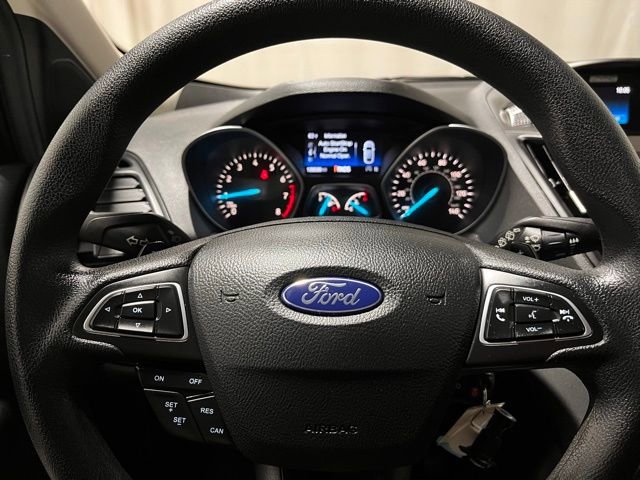 Used 2017 Ford Escape SE FWD image 10