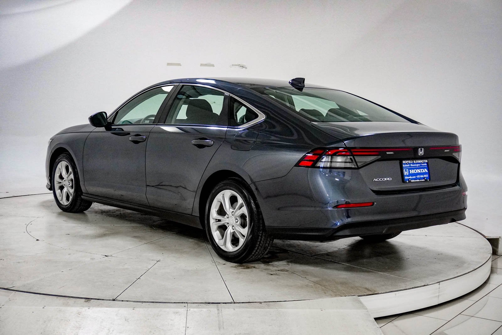 Used 2023 Honda Accord LX image 6