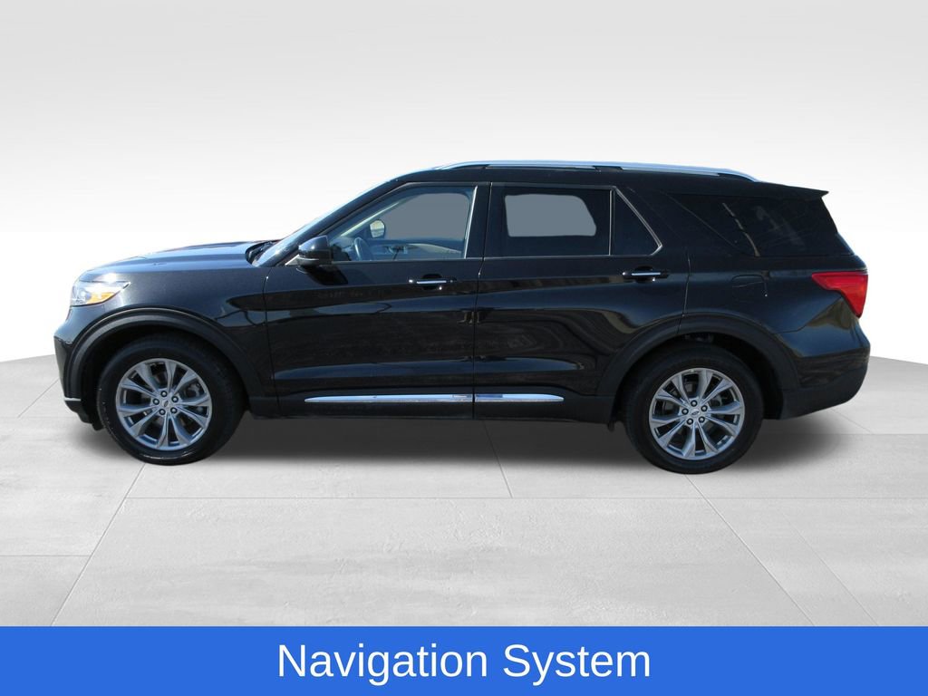 Used 2023 Ford Explorer Limited AWD/4WD image 2
