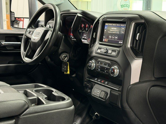 Used 2022 GMC Sierra 2500 Pro w/ Convenience Package AWD/4WD image 10