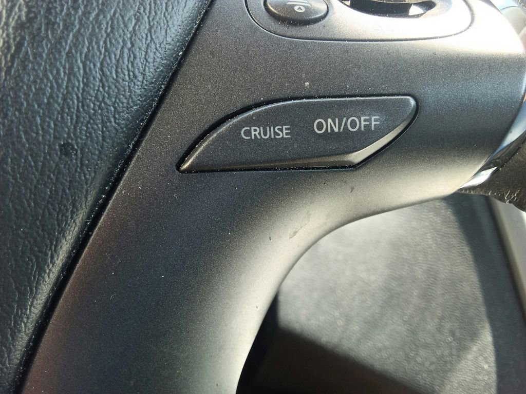 Used 2019 Nissan Murano SL FWD image 24