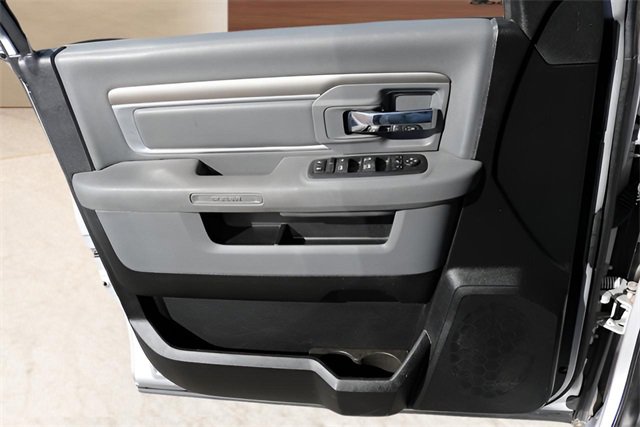 Used 2016 RAM 1500 Lone Star image 12