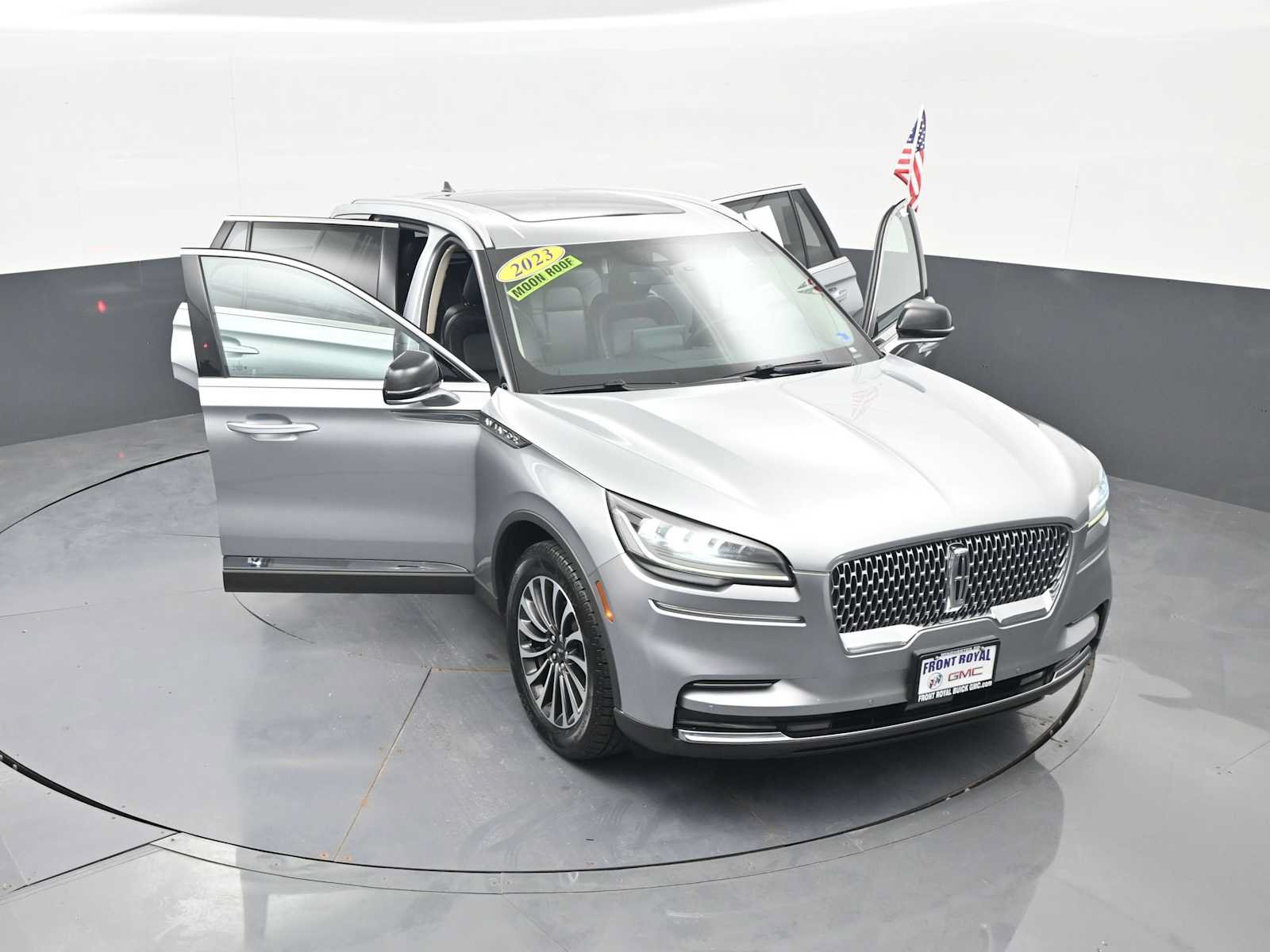 Used 2023 Lincoln Aviator AWD w/ Premium Package image 49