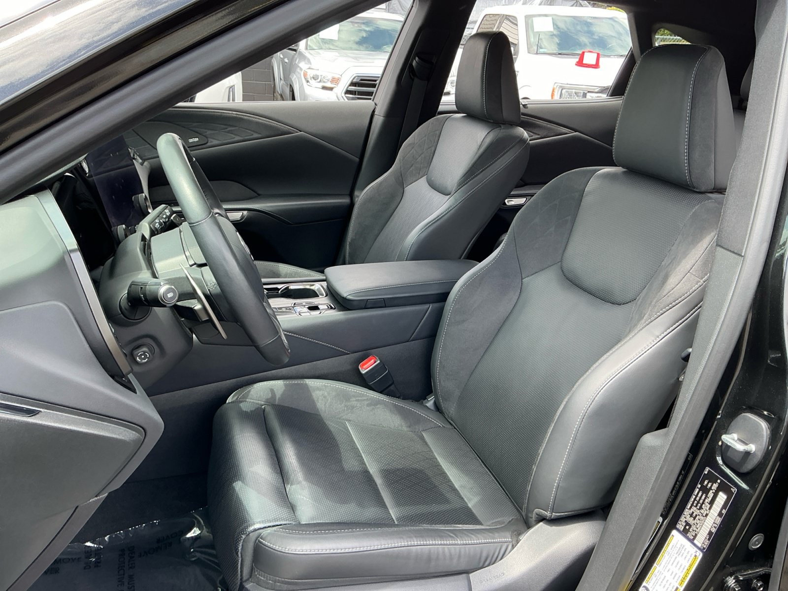 Used 2024 Lexus RX 350 w/ Convenience Package AWD/4WD image 17