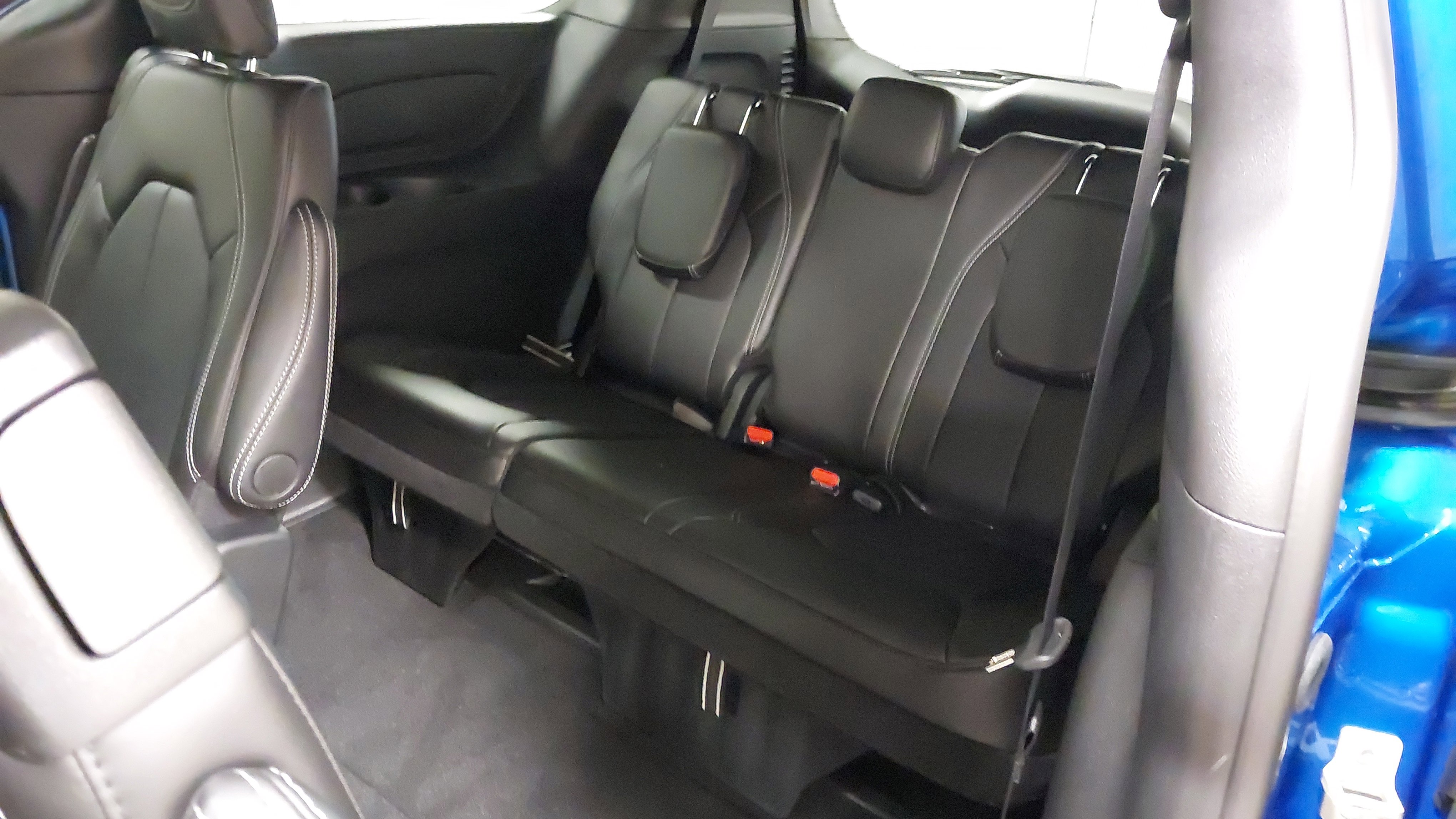 New 2026 Chrysler Pacifica Select image 39