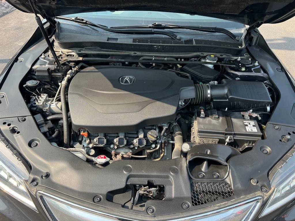 Used 2015 Acura TLX V6 w/ Technology Package FWD image 42