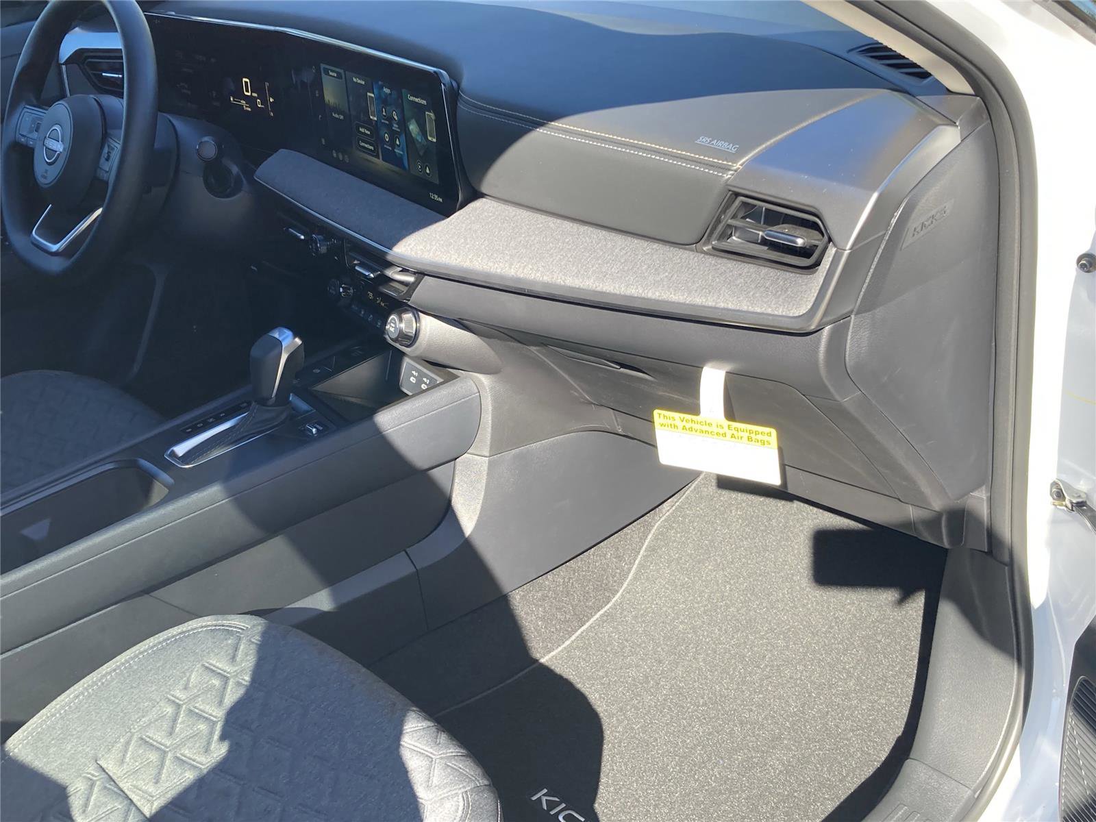 New 2026 Nissan Kicks SV image 33