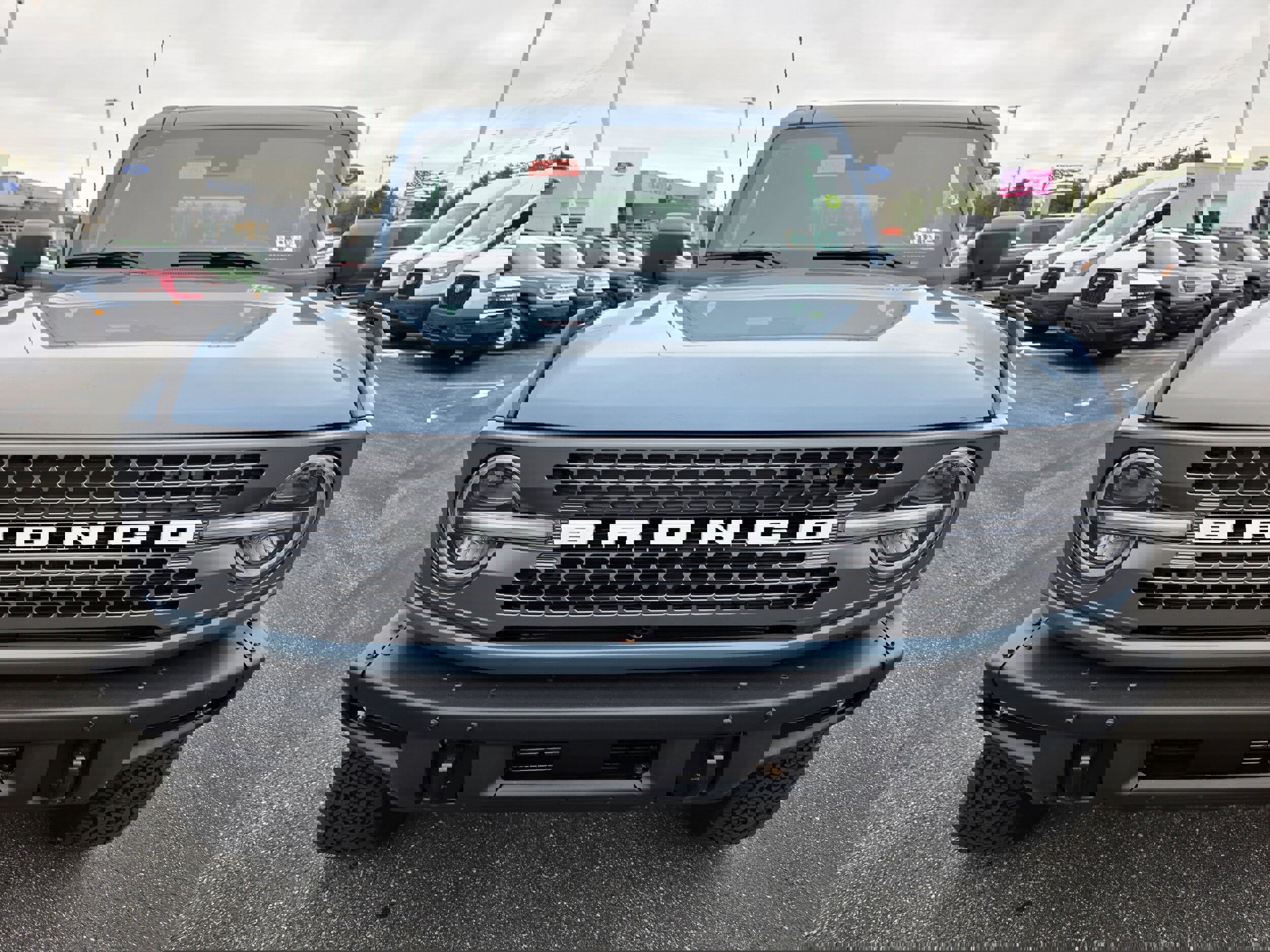 New 2025 Ford Bronco Badlands image 15