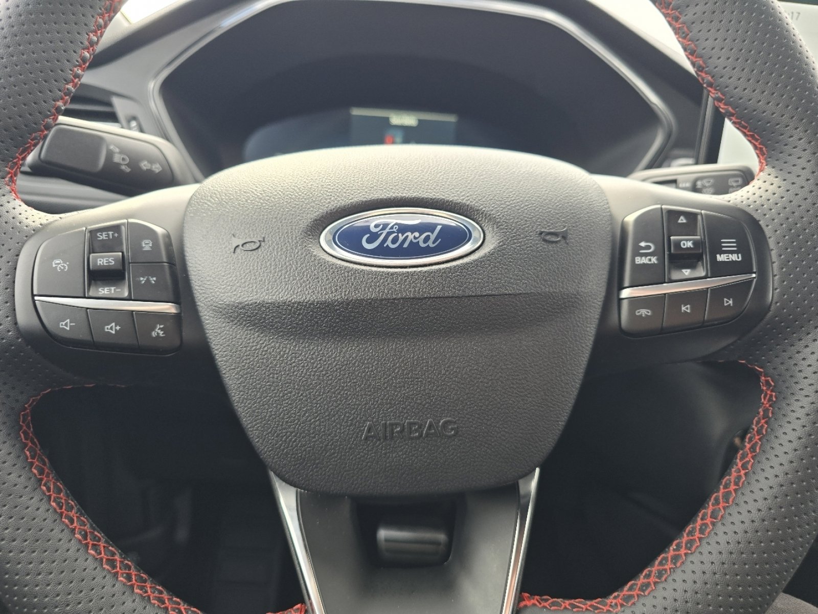 Used 2023 Ford Escape ST-Line Elite w/ Premium Technology Package image 28