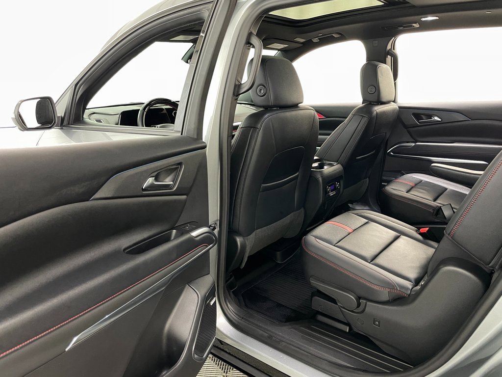 Certified 2024 Chevrolet Traverse RS image 49