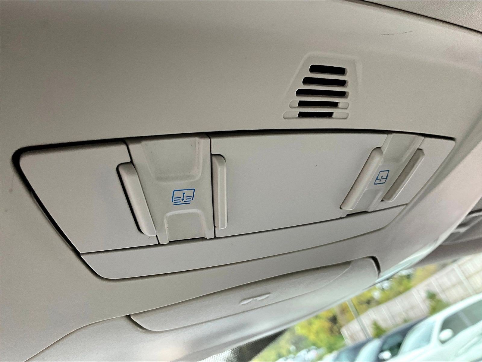 Used 2019 Ford Escape SEL FWD image 40