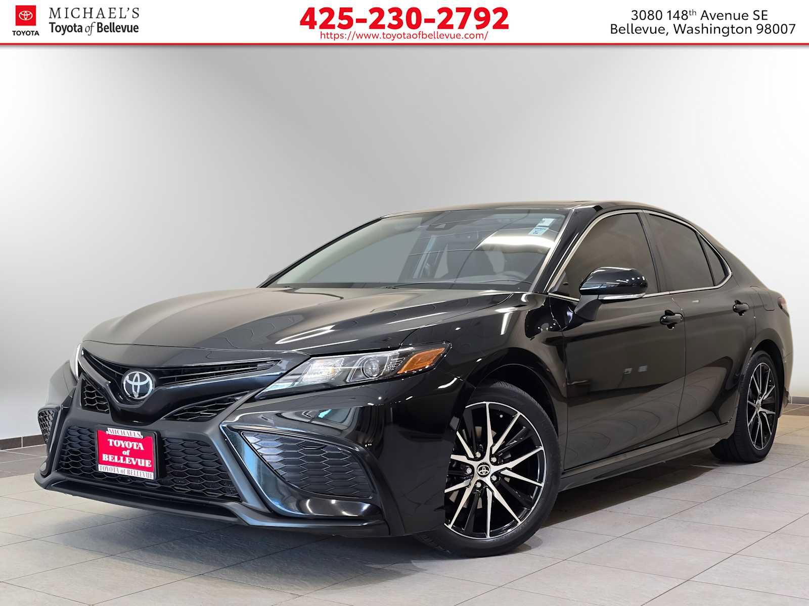 Certified 2022 Toyota Camry SE w/ Cold Weather Package