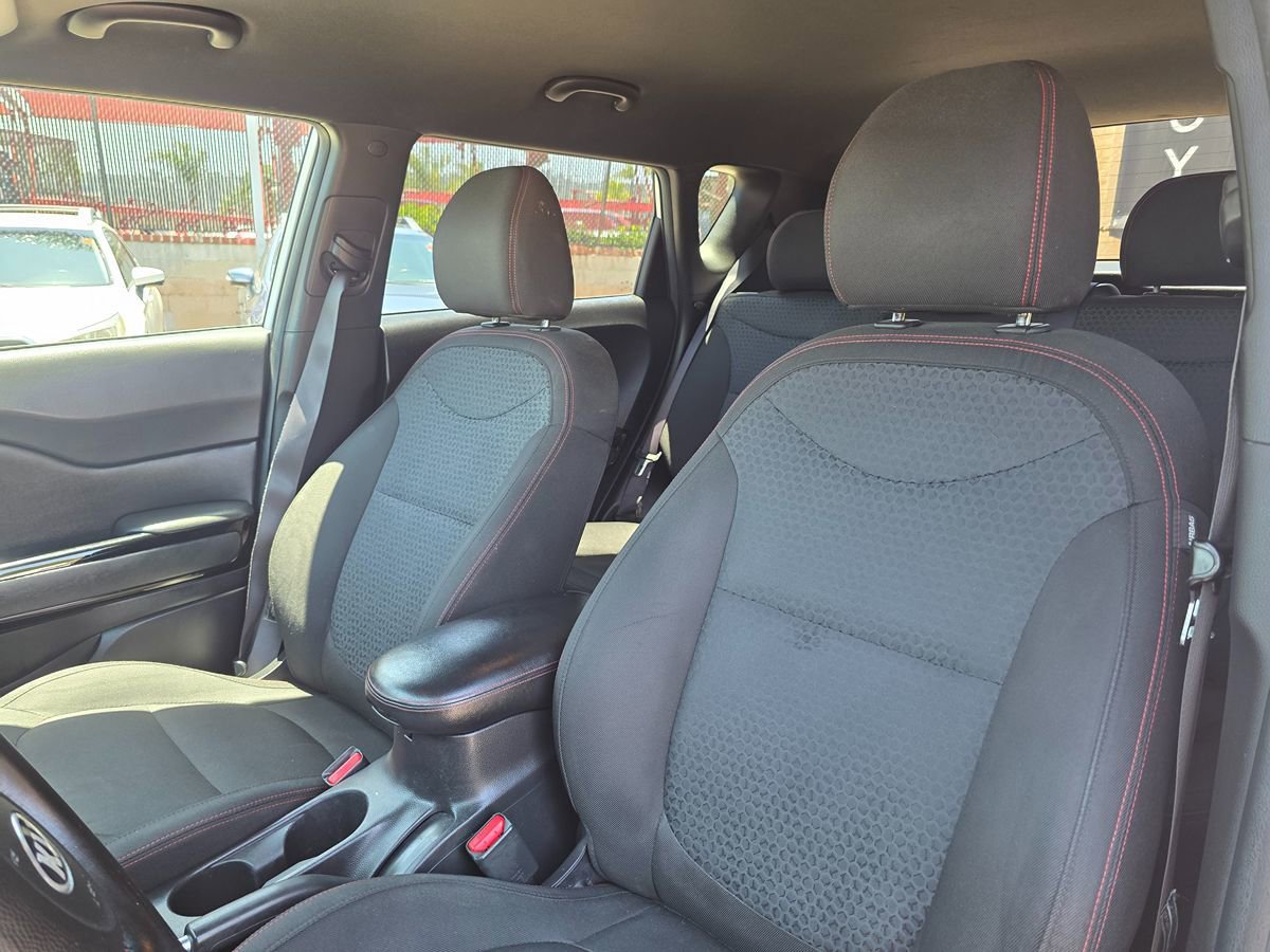 Used 2016 Kia Soul + w/ Soulful Package FWD image 21