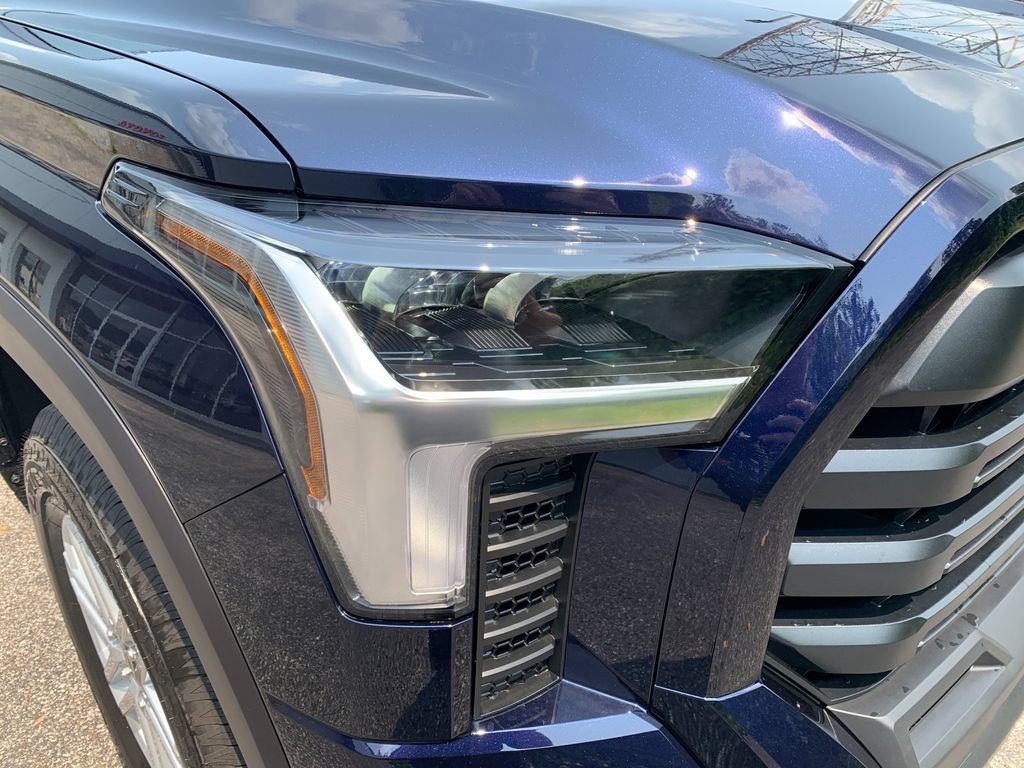 New 2026 Toyota Tundra SR5 AWD/4WD image 32