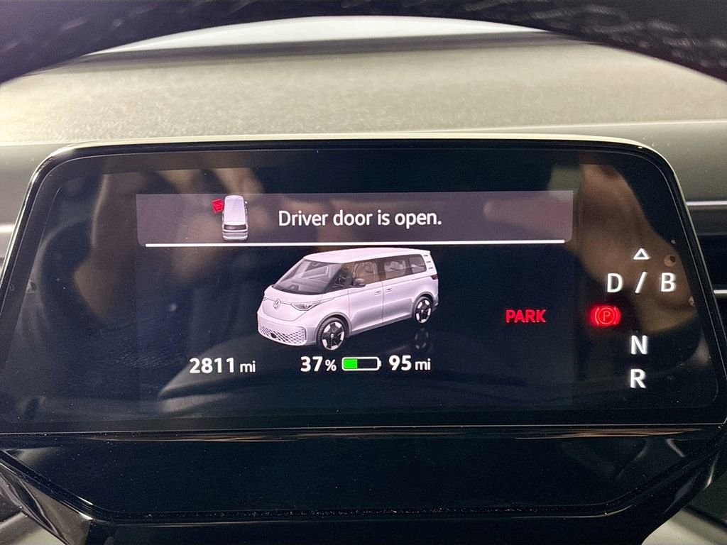Used 2025 Volkswagen ID. Buzz Pro S Plus image 14