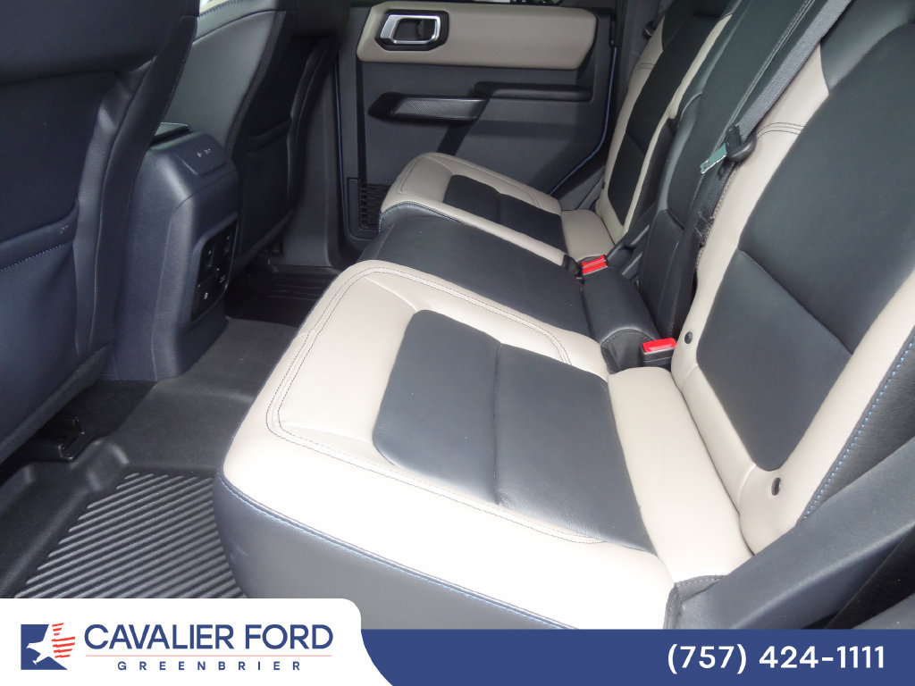 Certified 2024 Ford Bronco Wildtrak AWD/4WD image 9