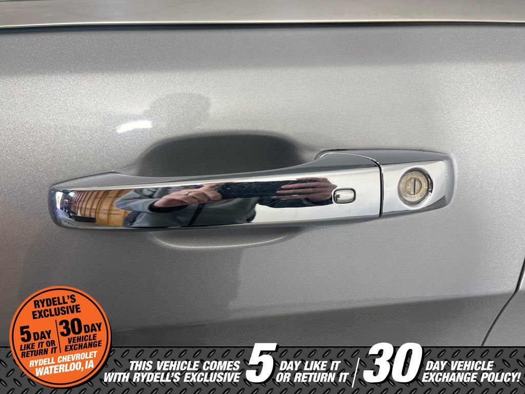 Used 2014 Jeep Grand Cherokee Limited w/ Trailer Tow Group IV image 12