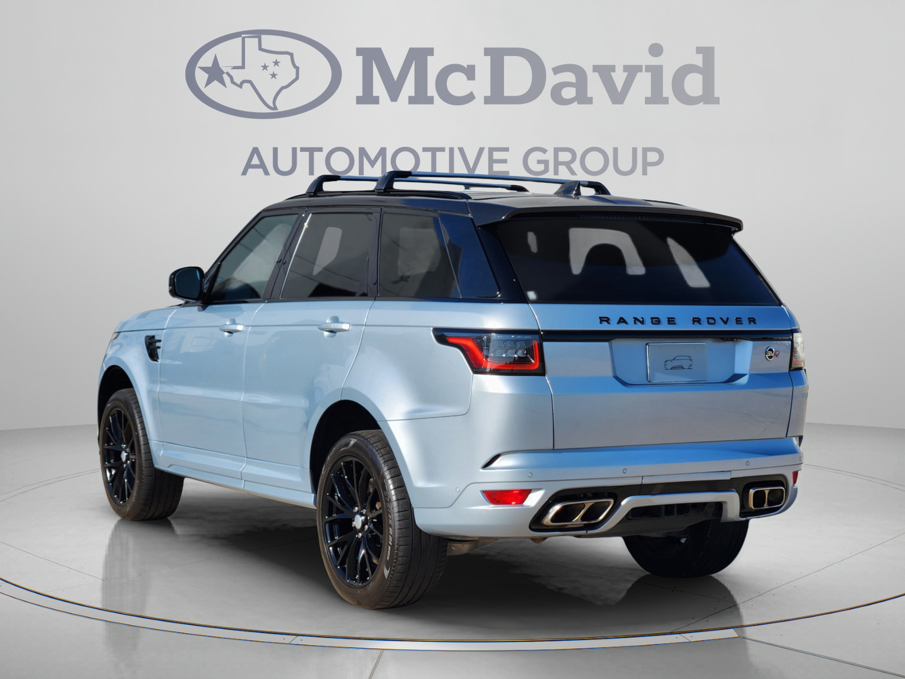 Used 2022 Land Rover Range Rover Sport SVR AWD/4WD image 4