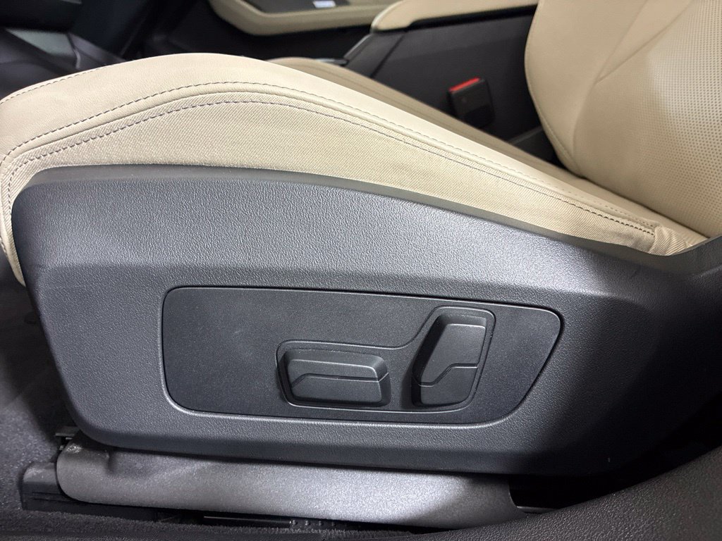 Certified 2026 BMW 228i w/ Technology Package FWD image 21