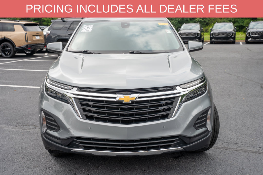Used 2024 Chevrolet Equinox LT FWD image 2