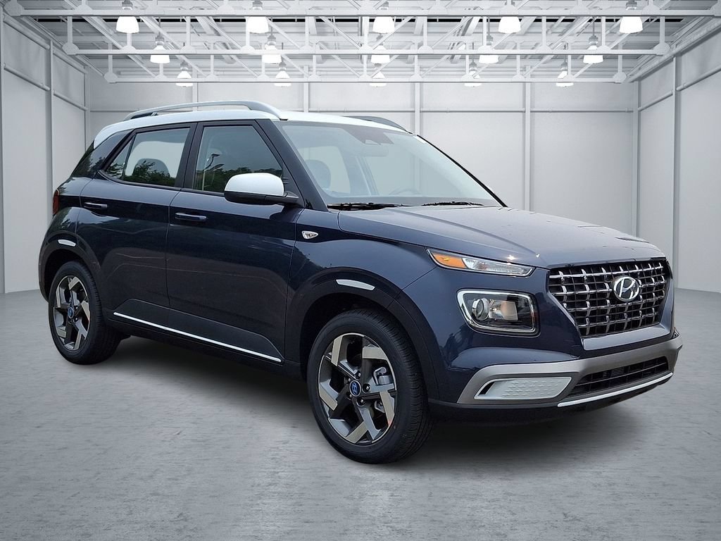 New 2026 Hyundai Venue SEL FWD image 2
