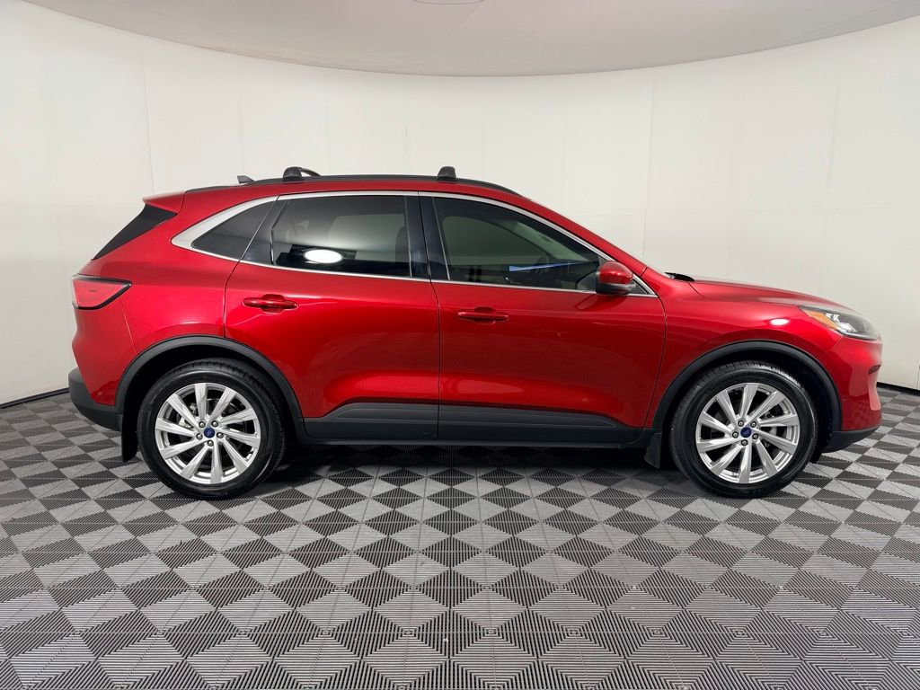 Used 2022 Ford Escape Titanium w/ Titanium Elite Package image 3