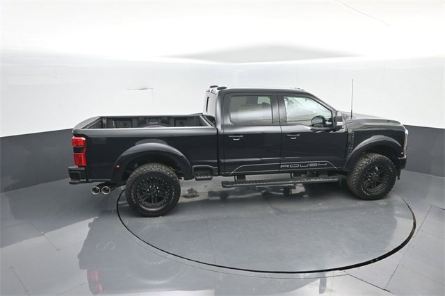 New 2026 Ford F250 Lariat w/ Black Appearance Package image 27