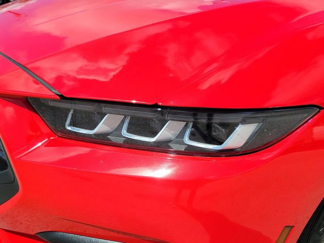 Used 2024 Ford Mustang Premium RWD image 5