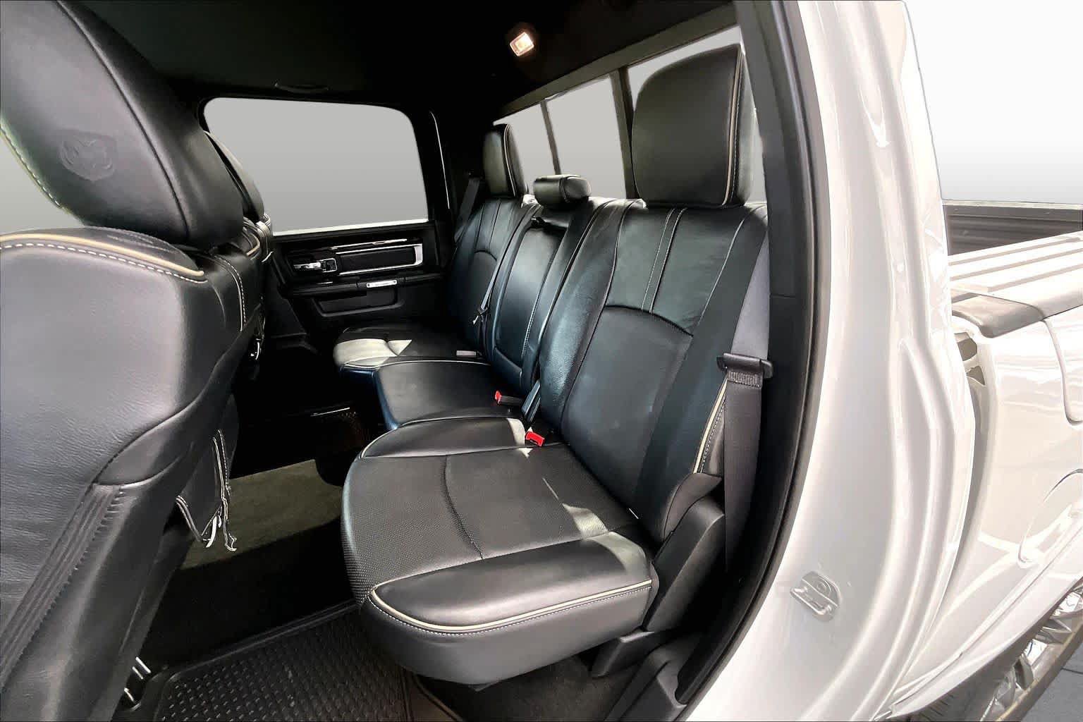 Used 2016 RAM 1500 Limited AWD/4WD image 21