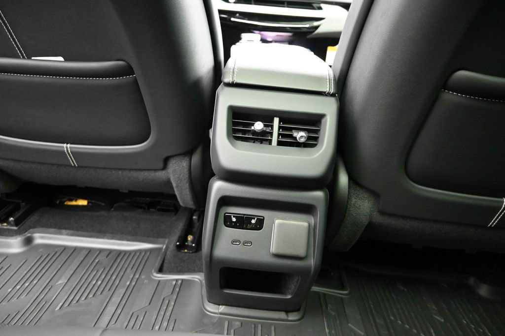 New 2027 Cadillac Optiq Premium Luxury w/ LPO, Floor Liner Package AWD/4WD image 16