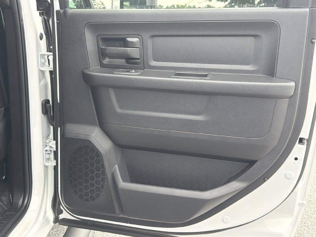 New 2026 RAM 3500 Tradesman AWD/4WD image 16