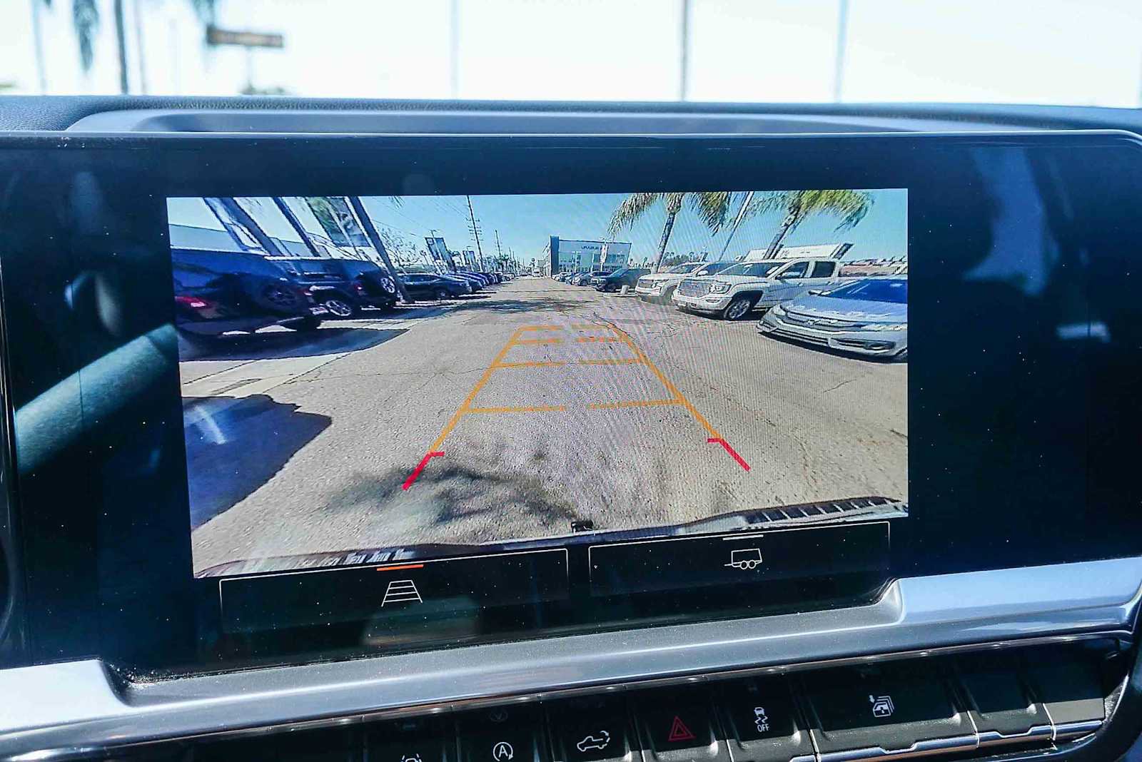 Used 2024 GMC Sierra 1500 SLT image 15