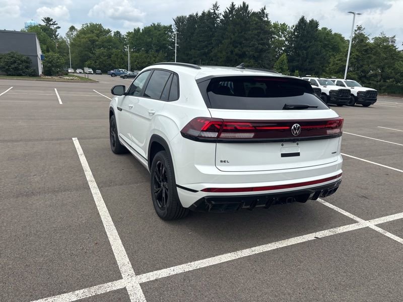 New 2026 Volkswagen Atlas Cross Sport SEL R-Line AWD/4WD image 5