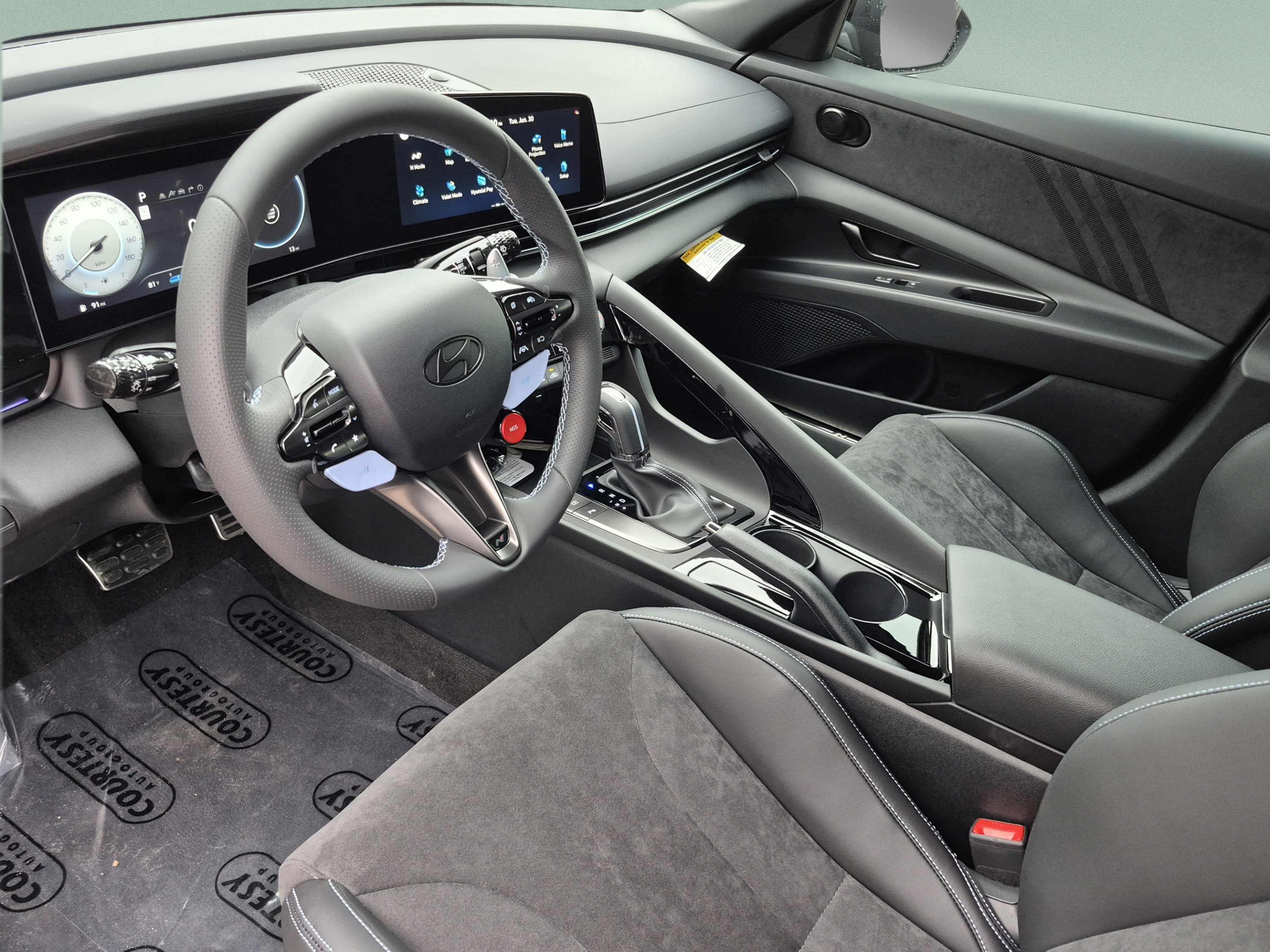 New 2026 Hyundai Elantra N FWD image 17