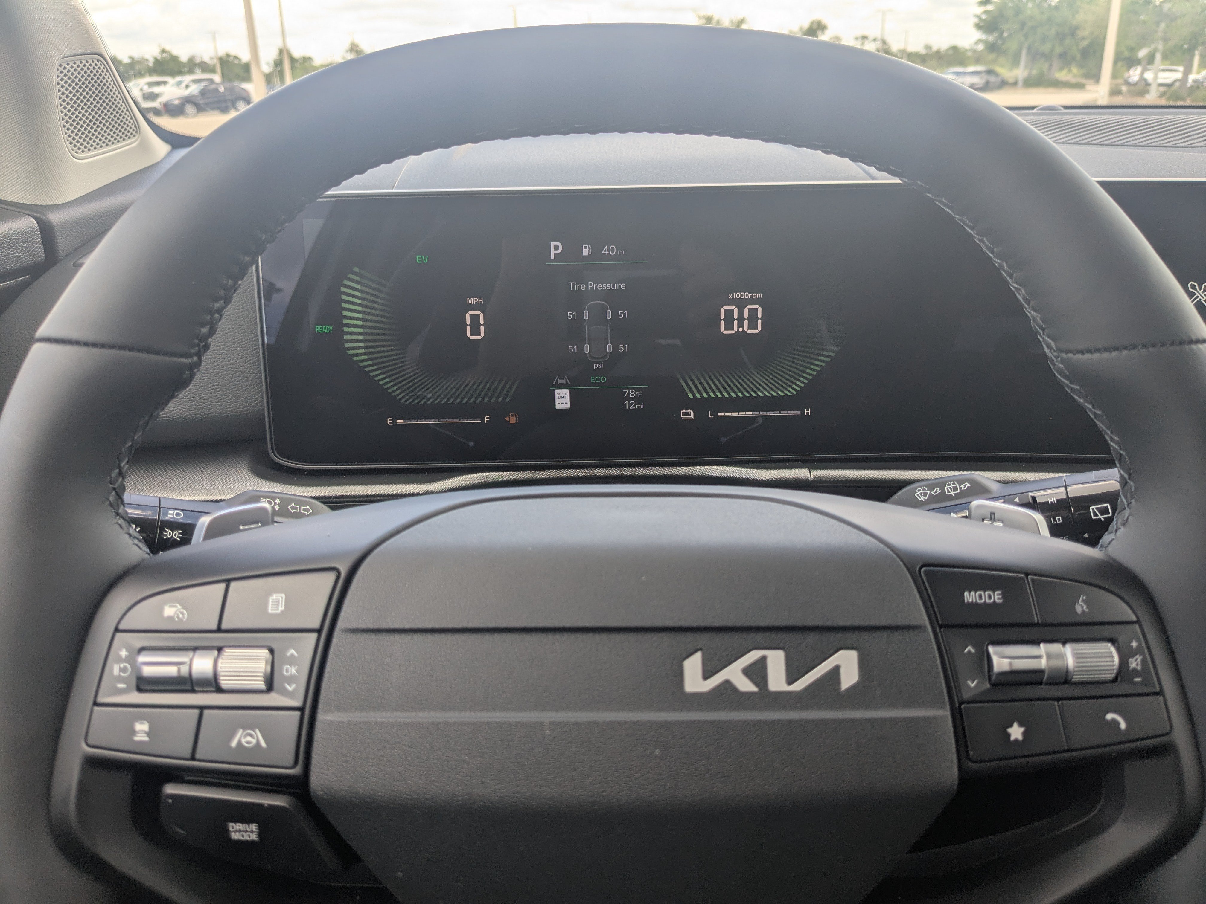 New 2026 Kia Sportage LX FWD image 31