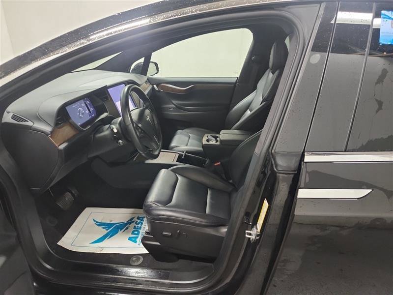 Used 2020 Tesla Model X Long Range image 8