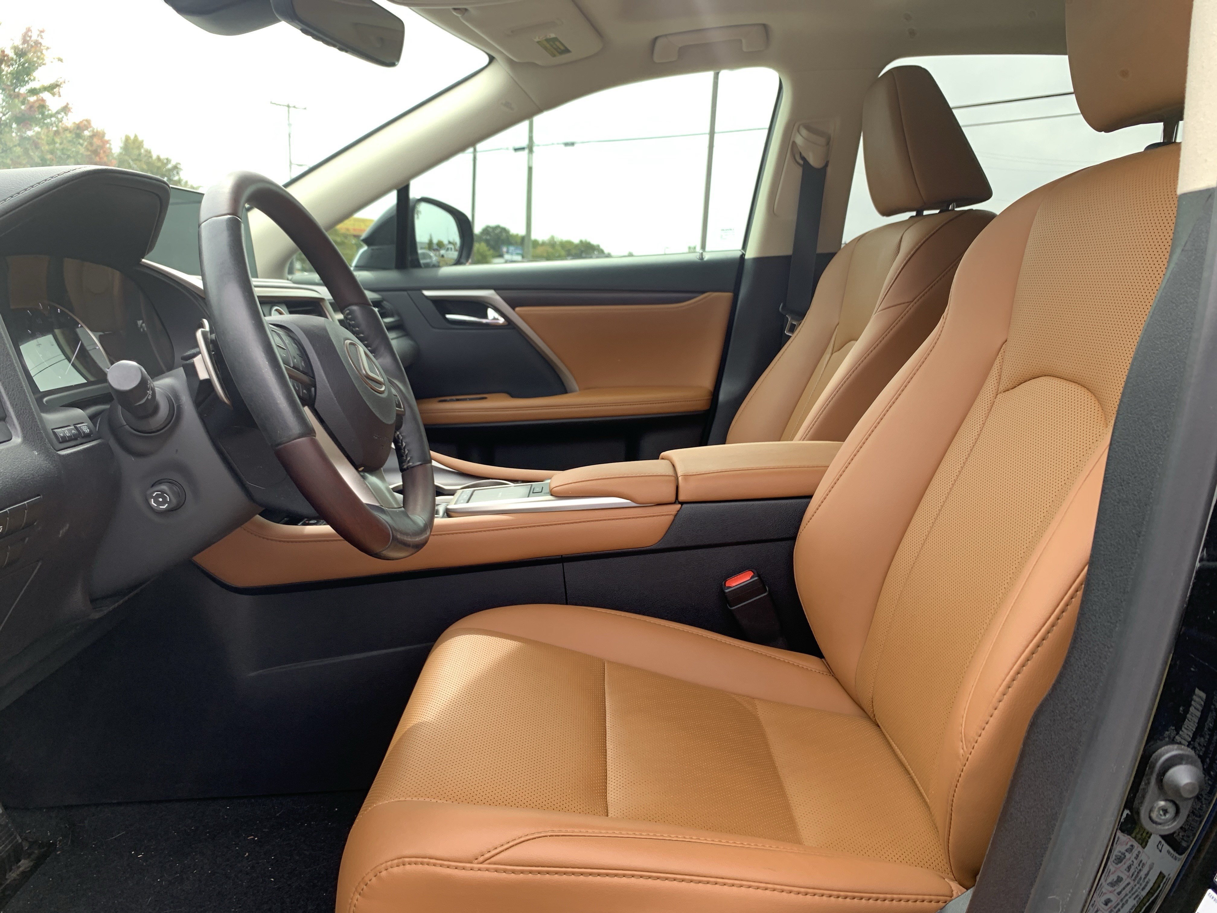 Used 2021 Lexus RX 350 FWD w/ Premium Package image 16